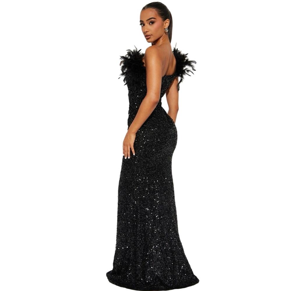 Black Sequin Dress with Feathers - Picture 3 of 13